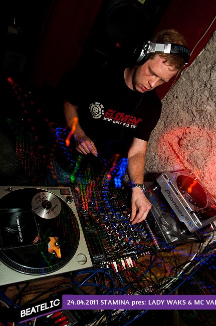 STAMINA pres: LADY WAKS & MC VALERIE!