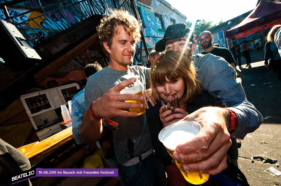 Im Rausch mit Freunden Festival