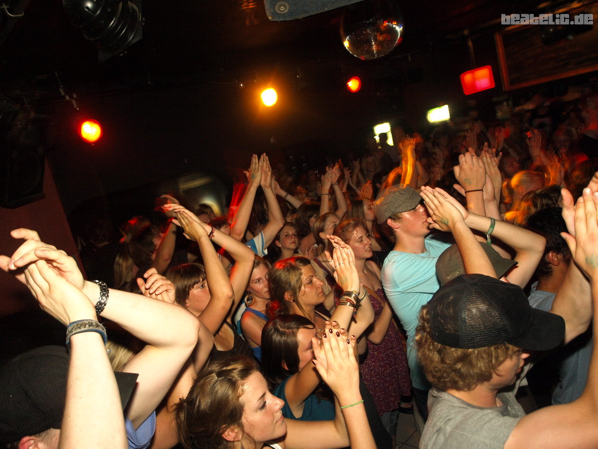 Reggae, Live: Dreadnut