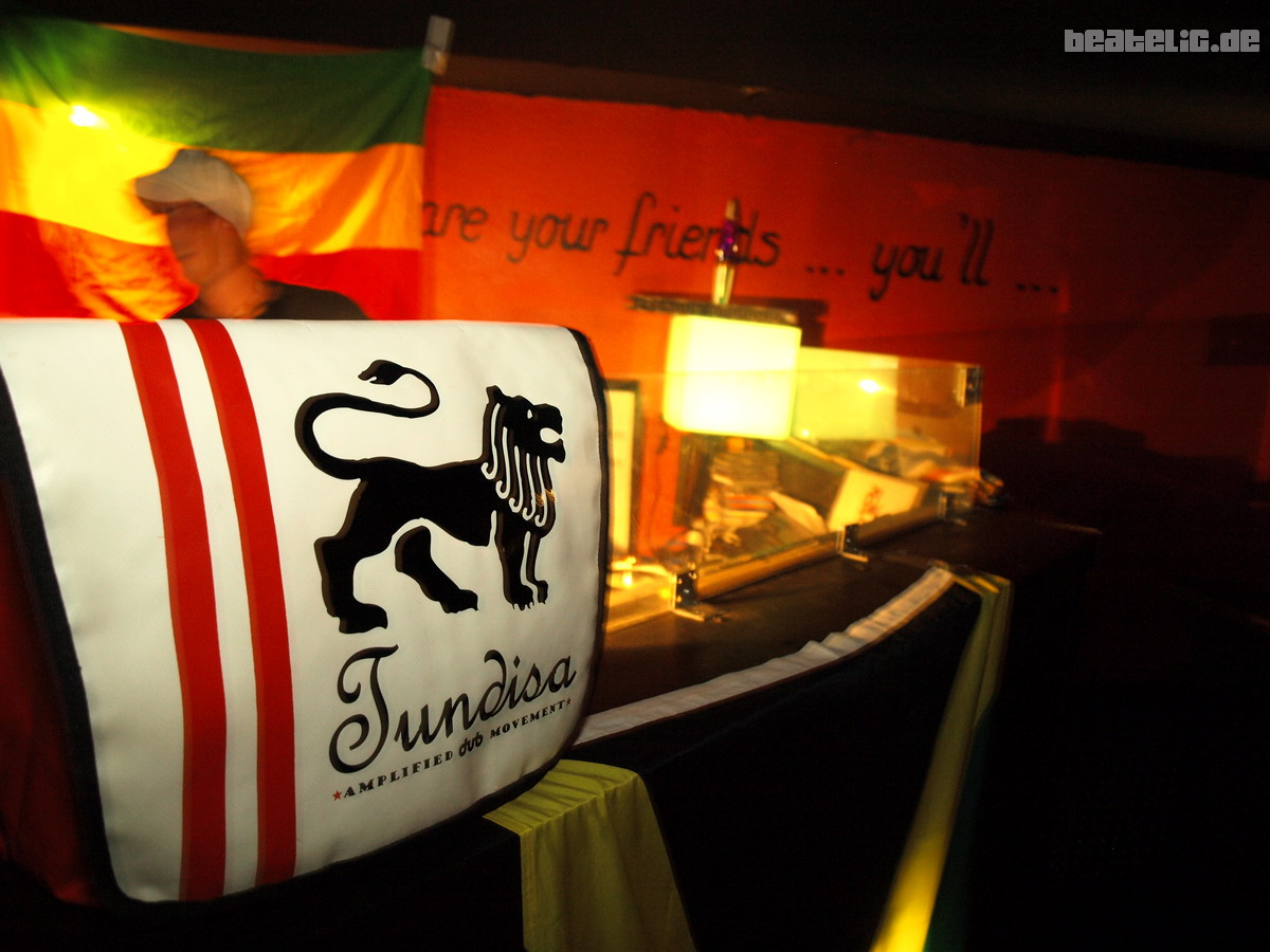 Reggae, Live: Dreadnut