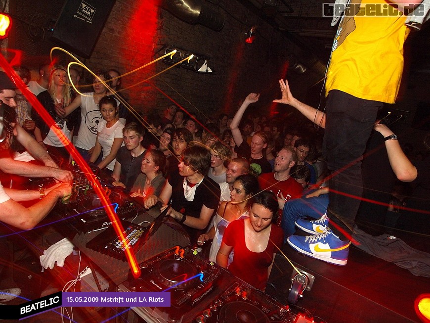 Mstrkft und LA Riots