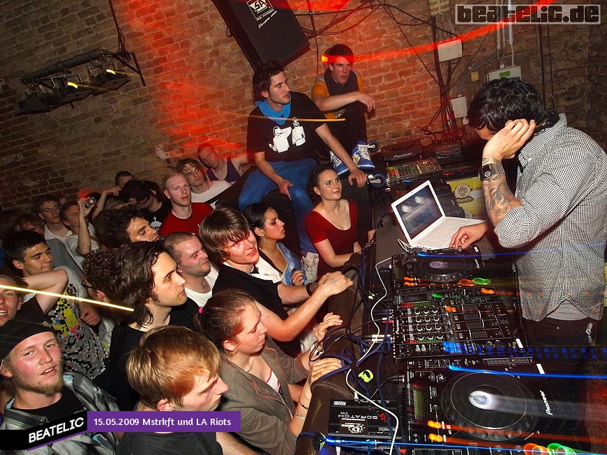 Mstrkft und LA Riots