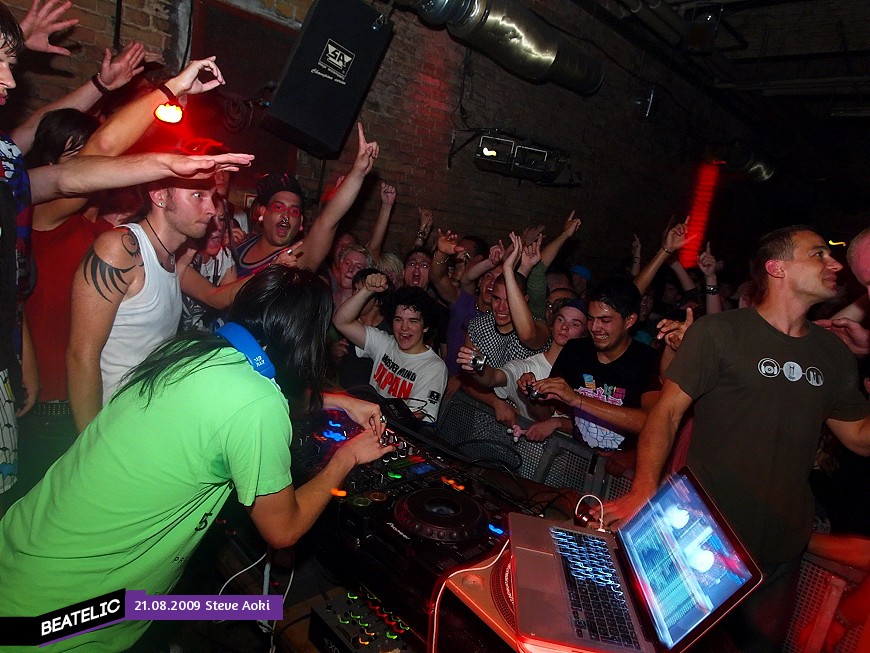 Steve Aoki