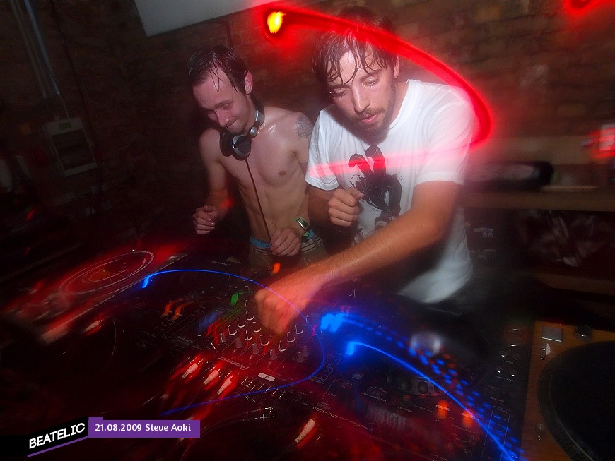 Steve Aoki