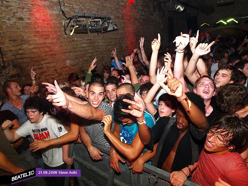 Steve Aoki
