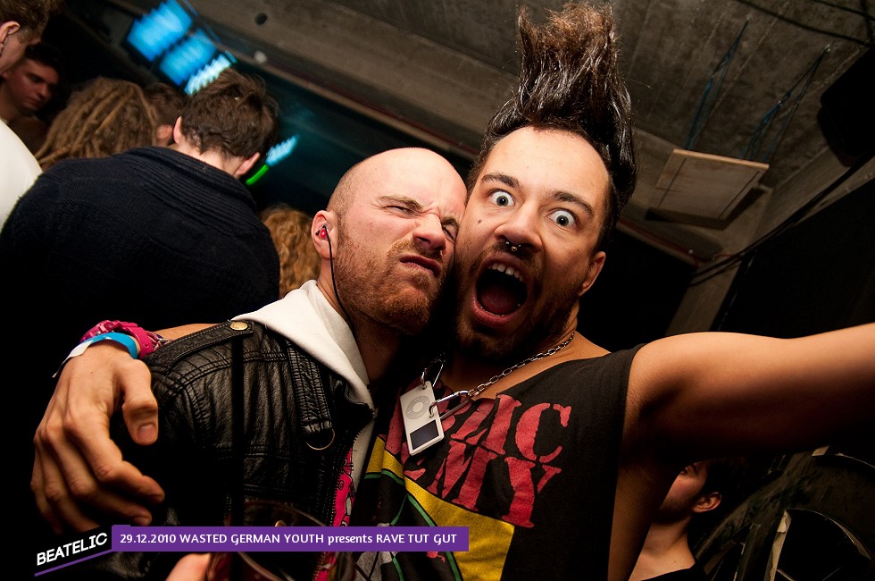 WASTED GERMAN YOUTH presents RAVE TUT GUT