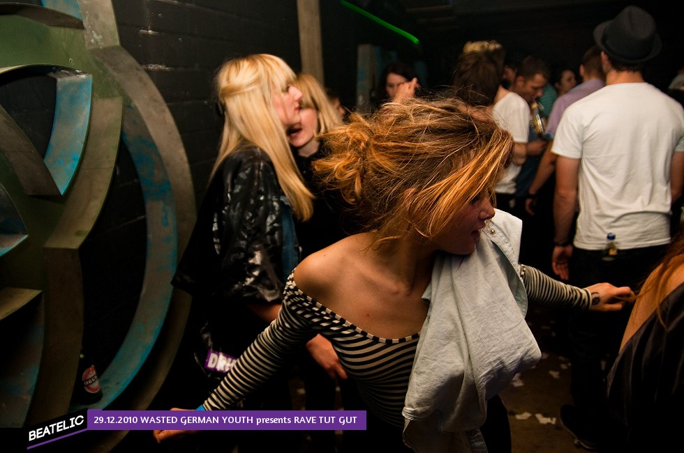 WASTED GERMAN YOUTH presents RAVE TUT GUT