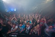 Go to image 41 for event //.DORFBUMMS! mit den OSTBLOCKSCHLAMPEN!