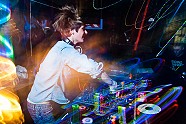 Go to image 3 for event ELEKTRONIKER TREFF spielt PINK-PONG