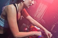 Go to image 7 for artist Lady Waks