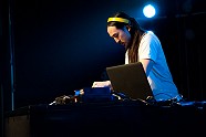 Go to image 16 for event Steve Aoki