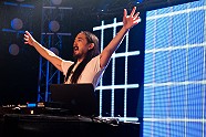 Go to image 24 for event Steve Aoki