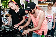 Go to image 39 for event Karneval der Kulturen