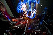 Go to image 99 for event Karneval der Kulturen