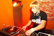 Go to image 36 for event aXle & Friends