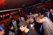 Go to image 40 for event Electrostatic Special