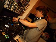 Go to image 12 for event Housearbeit