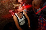 Go to image 28 for event Kavinsky