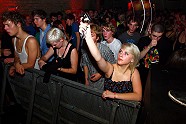 Go to image 53 for event Kavinsky