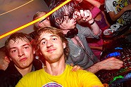 Go to image 34 for event Kavinsky