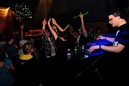 Go to image 123 for event The Bloody Beetroots