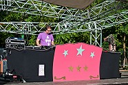 Go to image 52 for event Luna Park