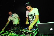 Go to image 50 for event Druckplatten verschenkt Partynarben