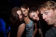 Go to image 22 for event Druckplatten verschenkt Partynarben