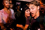 Go to image 58 for event Druckplatten verschenkt Partynarben