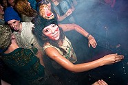 Go to image 71 for event Druckplatten verschenkt Partynarben