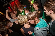 Go to image 33 for event Druckplatten verschenkt Partynarben